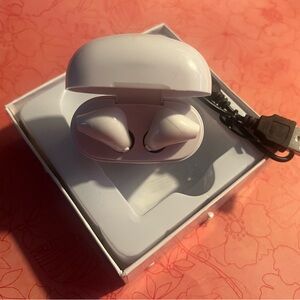 New White Wireless Earbuds with Charging Case